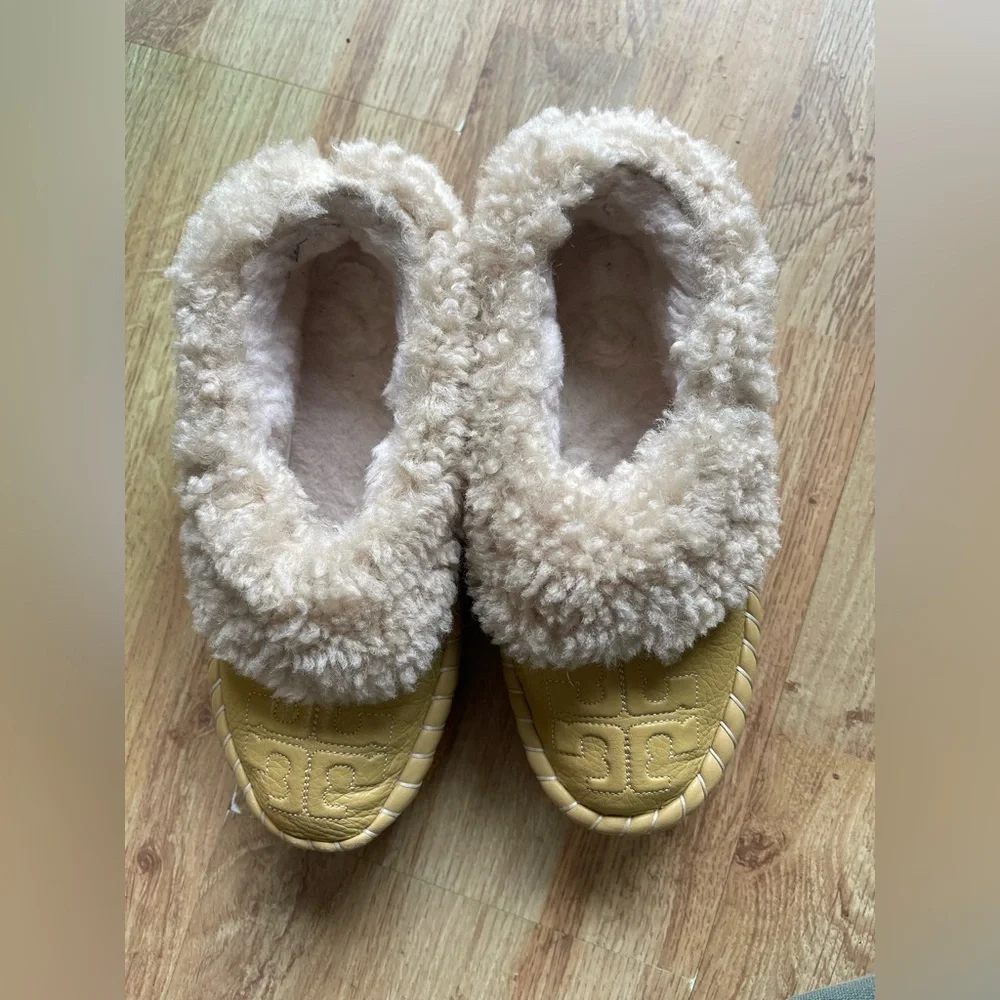 Tory Burch Cornbread Deer Leather Shearling Slipper moccasins Sz 5